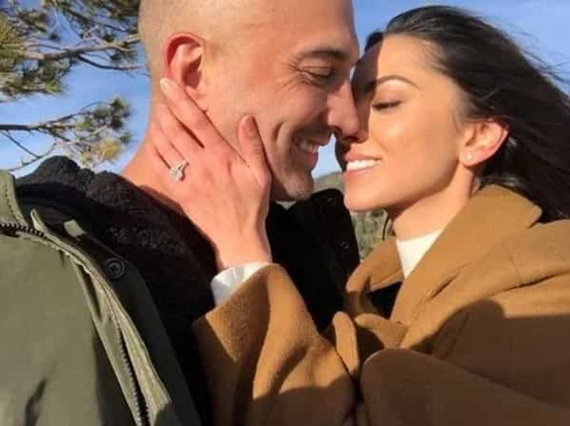 Alin ang pinaka bongga? 14 luxurious engagement rings received by Filipina celebrities in 2017 Alin ang pinaka bongga? 14 luxurious engagement rings received by Filipina celebrities in 2017