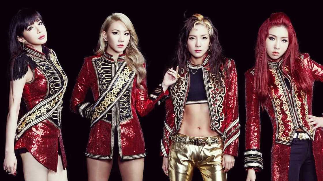 2ne1-2015 2ne1-2015