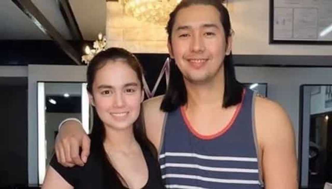 Who’s the lucky guy? Meet Michael Acuña, the hunky boyfriend of Kapuso star Kim Domingo! Who’s the lucky guy? Meet Michael Acuña, the hunky boyfriend of Kapuso star Kim Domingo!