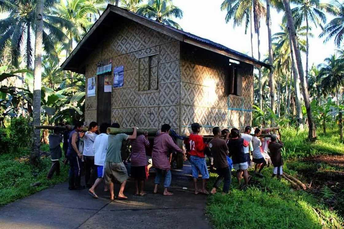 Top 5 lost Filipino traditions Top 5 lost Filipino traditions
