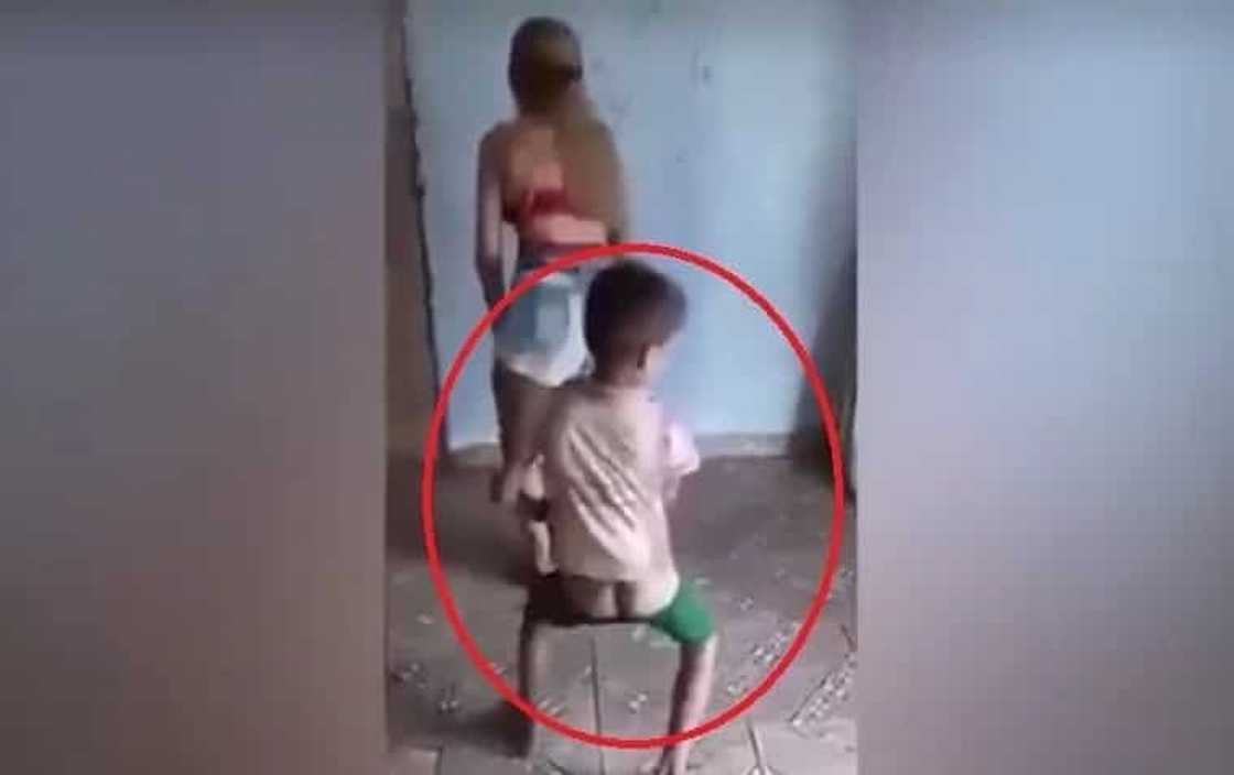 Pinay enrages netizens after brutally hitting child in viral video Pinay enrages netizens after brutally hitting child in viral video
