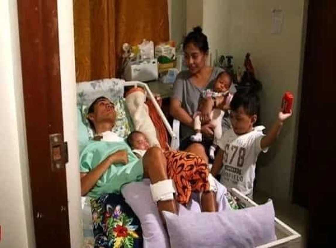 Filipino wife stands by husband in coma Filipino wife stands by husband in coma