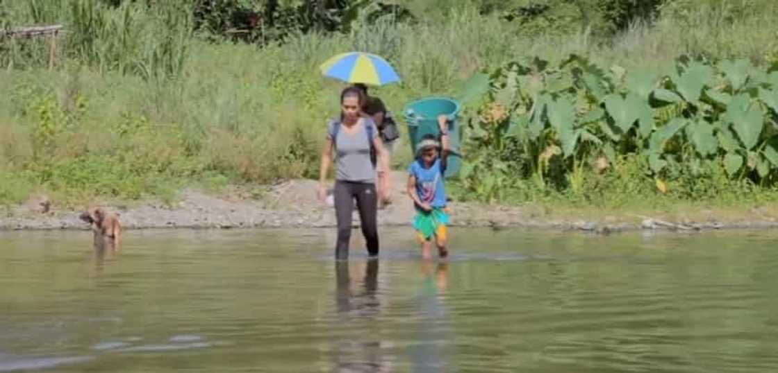 Nakakadurog ng puso makita isang bata nangangalakal para baon sa eskwelahan