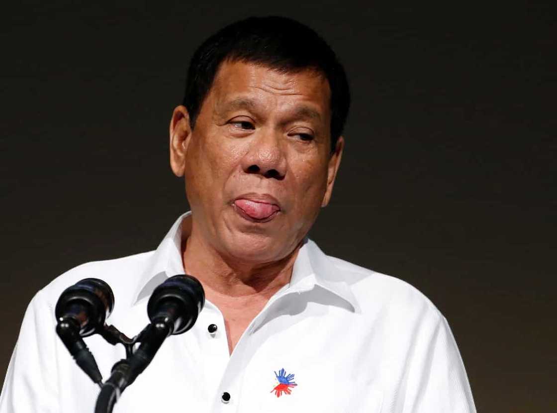 Pres. Duterte muntik nang magpasuri sa isang psychiatrist Pres. Duterte muntik nang magpasuri sa isang psychiatrist
