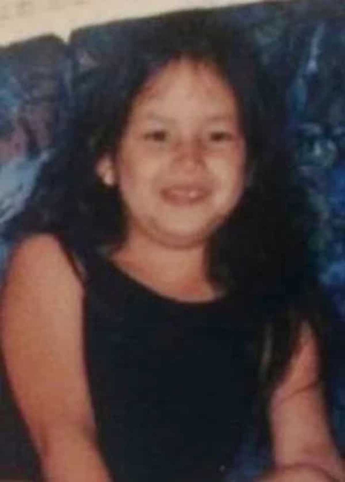 Ang ganda niya kahit nung bata pa siya! Ellen Adarna posts a throwback picture of her as a little girl Ang ganda niya kahit nung bata pa siya! Ellen Adarna posts a throwback picture of her as a little girl