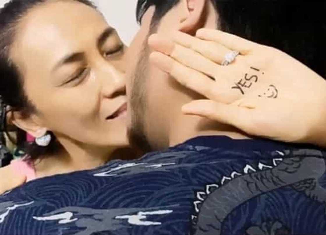 Alin ang pinaka bongga? 14 luxurious engagement rings received by Filipina celebrities in 2017 Alin ang pinaka bongga? 14 luxurious engagement rings received by Filipina celebrities in 2017