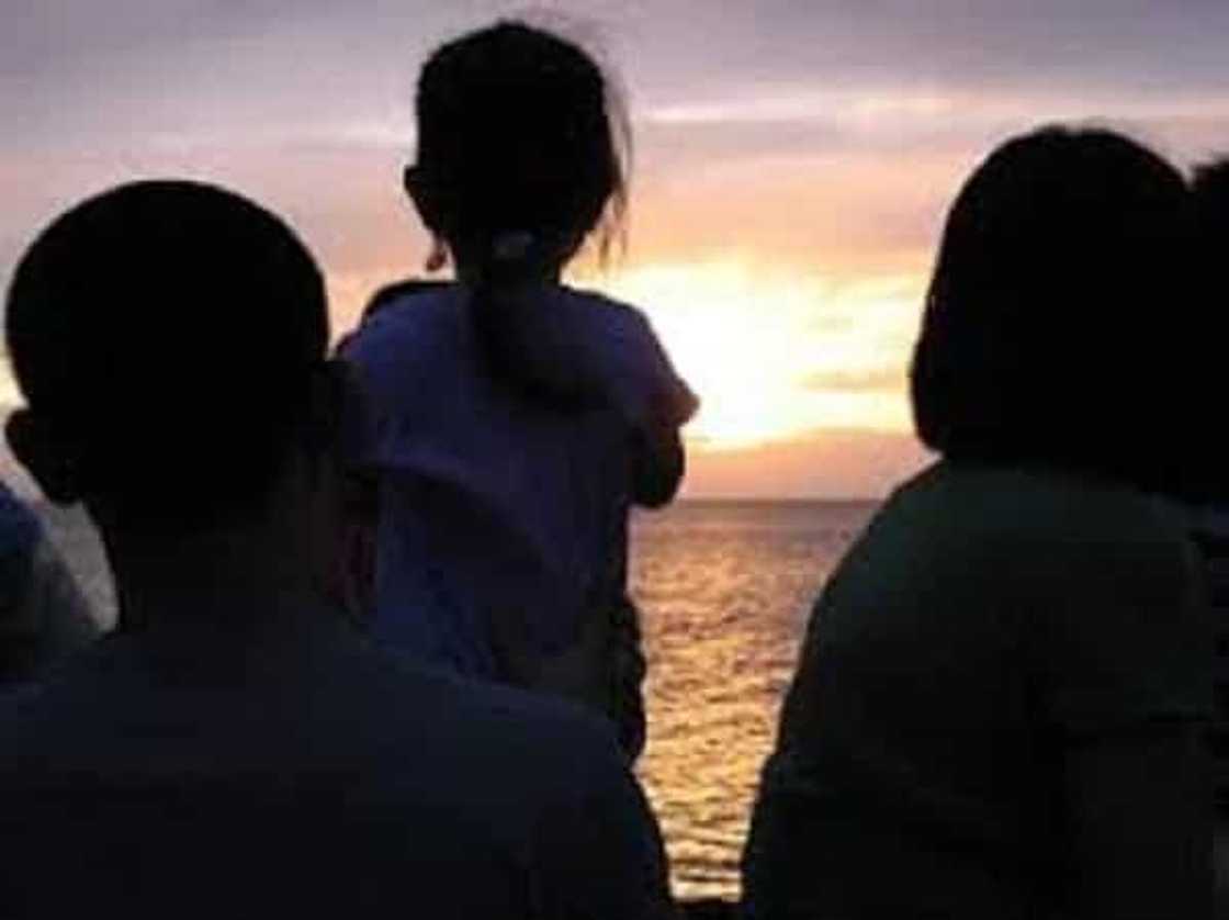 Kinalimutan ang love life! OFW, naiahon sa hirap ang mga magulang at 10 mga kapatid Kinalimutan ang love life! OFW, naiahon sa hirap ang mga magulang at 10 mga kapatid