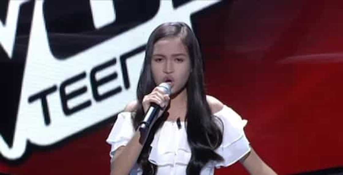 Four judges turned around to pick this talented teen who can sing insane high notes