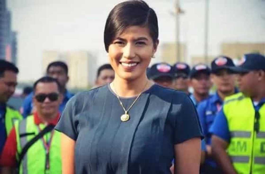 MMDA spokesperson Celine Pialago catches attention of netizens because of her stunning beauty MMDA spokesperson Celine Pialago catches attention of netizens because of her stunning beauty