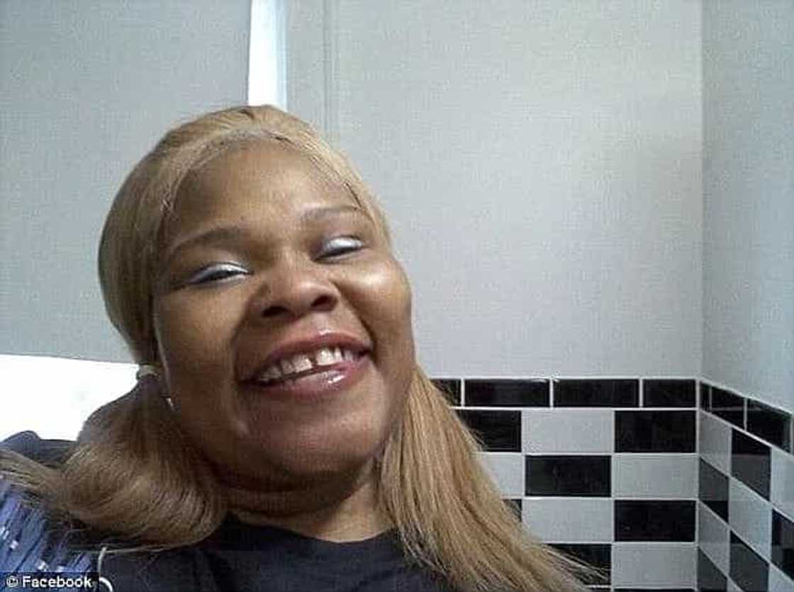 This Is SICK! Mother Takes Selfie With Murdered Son's Severed HEAD This Is SICK! Mother Takes Selfie With Murdered Son's Severed HEAD