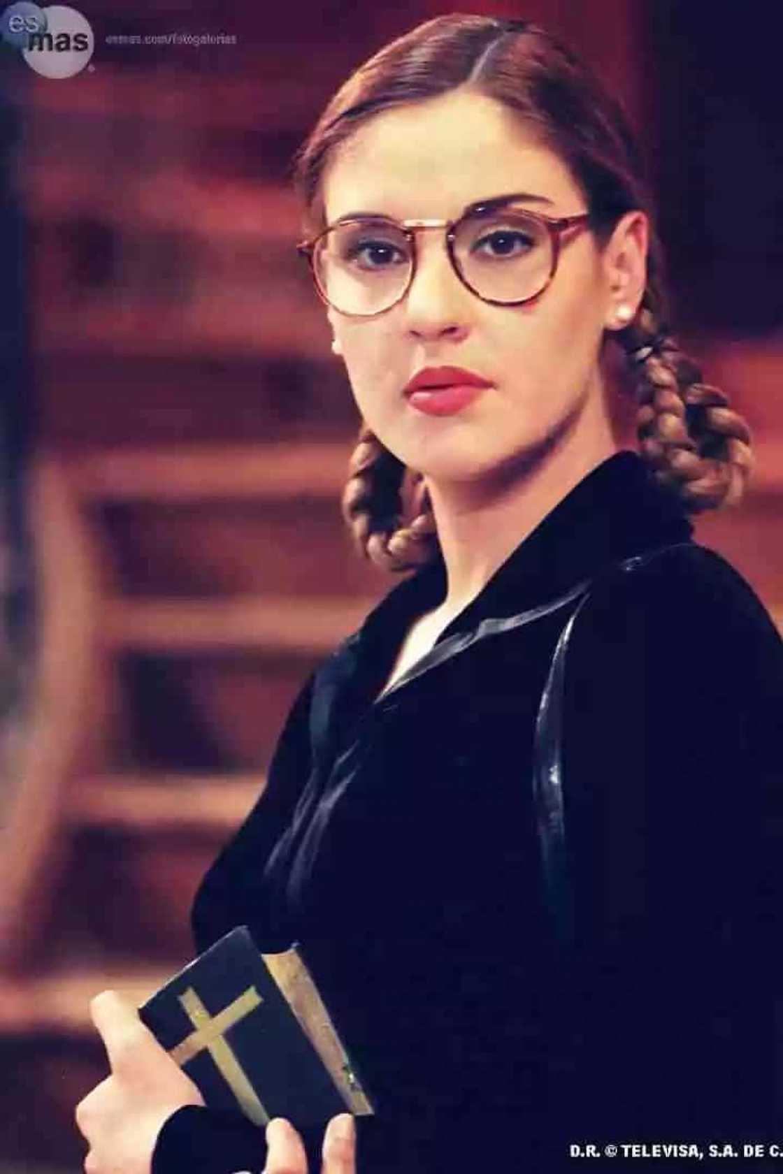 Where is Chantal Andere, who played Angelica Santibañez in ‘Marimar’, now? Where is Chantal Andere, who played Angelica Santibañez in ‘Marimar’, now?