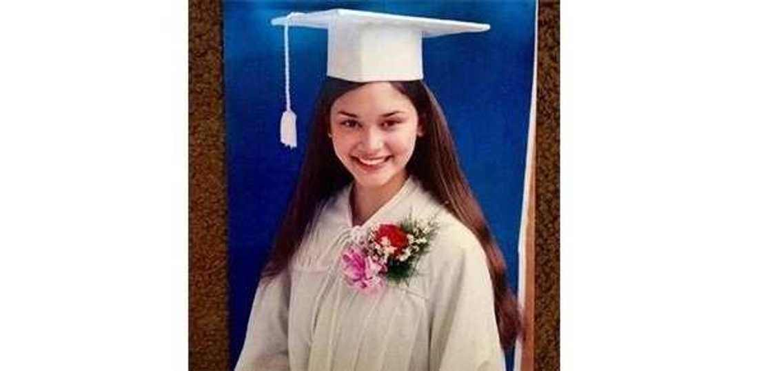 11 Graduation at yearbook photos ng mga paborito mong Pinay celebrities 11 Graduation at yearbook photos ng mga paborito mong Pinay celebrities