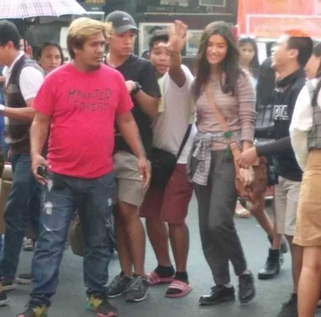Liza Soberano experiences firsthand bashing because of her shoes Liza Soberano experiences firsthand bashing because of her shoes