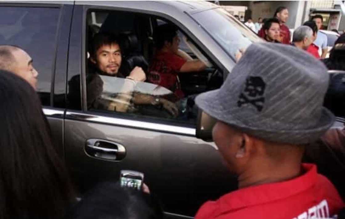 6 na mamahaling mga kotse ni Manny Pacquiao na katas ng kanyang pinaghirapan 6 na mamahaling mga kotse ni Manny Pacquiao na katas ng kanyang pinaghirapan