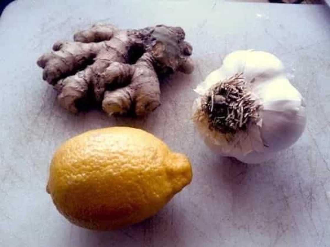 Lemon with garlic mixture: the most powerful mix for cleaning any heart blockages Lemon with garlic mixture: the most powerful mix for cleaning any heart blockages