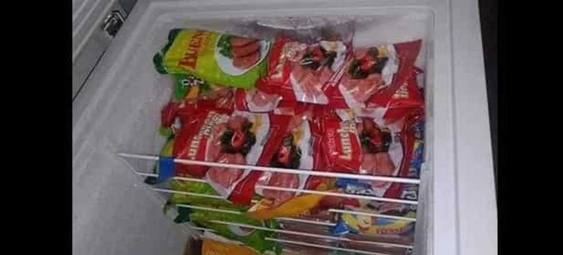 fake-mekeni fake-mekeni