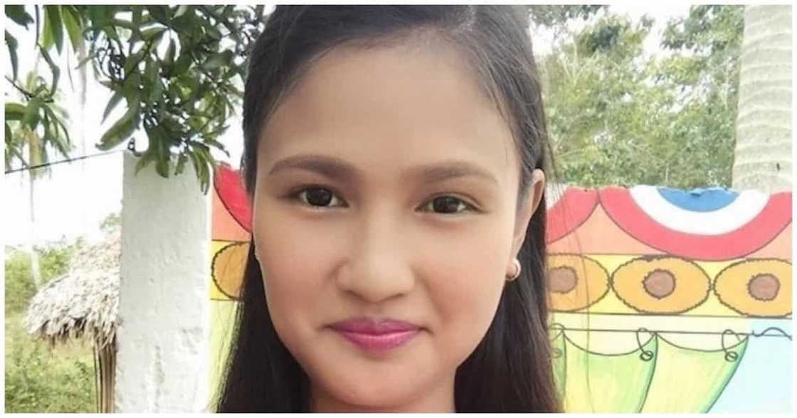 Guro sa Albay, nasawi matapos harangin ang saksak para sa kanyang 2 estudyante Guro sa Albay, nasawi matapos harangin ang saksak para sa kanyang 2 estudyante