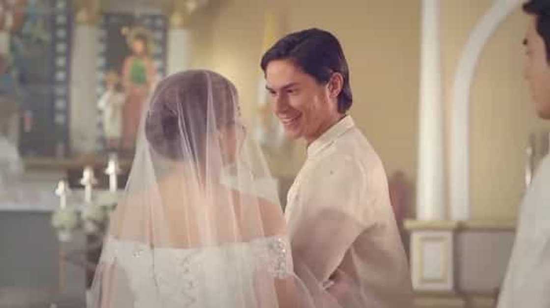 Who are these two hotties Jollibee's hugot commercial? Who are these two hotties Jollibee's hugot commercial?