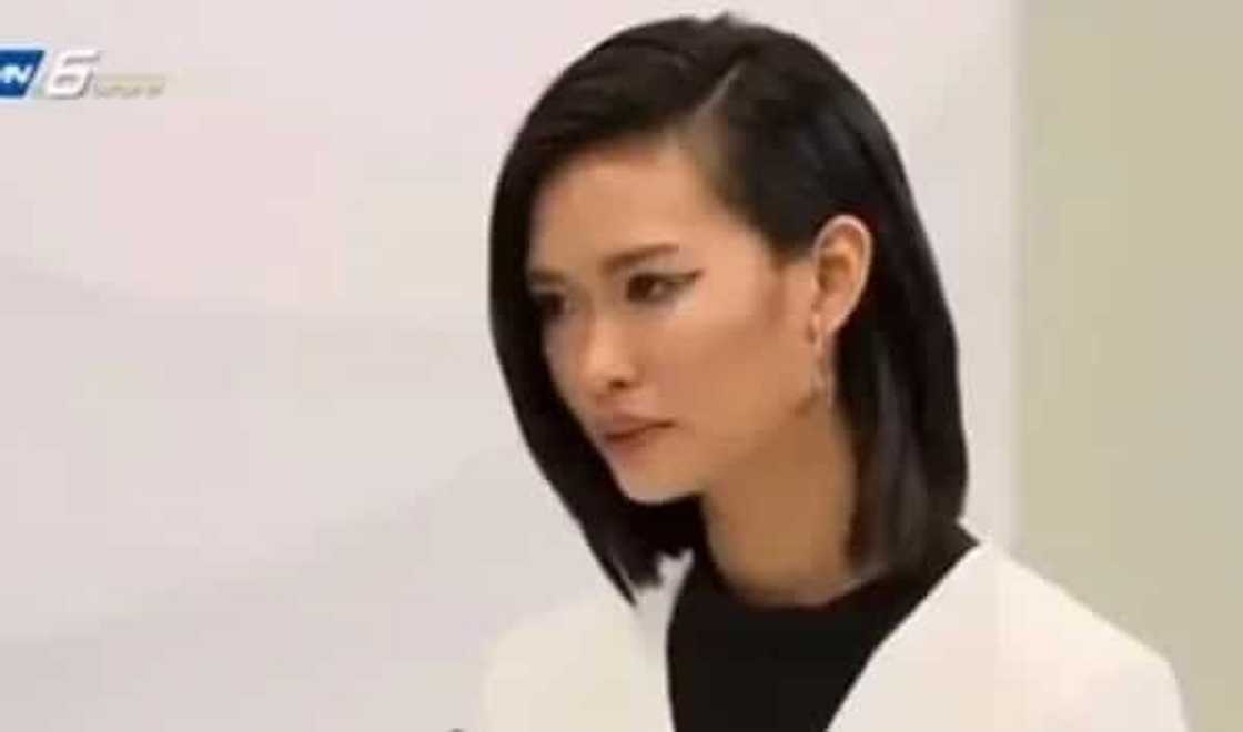 Maureen receives 'stupid' remark from Clara Maureen receives 'stupid' remark from Clara