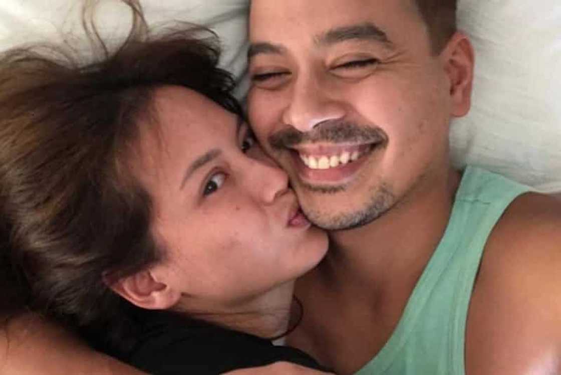 John Lloyd Cruz, unti-unti na raw iniiwan ng mga iniendorso niyang produkto John Lloyd Cruz, unti-unti na raw iniiwan ng mga iniendorso niyang produkto