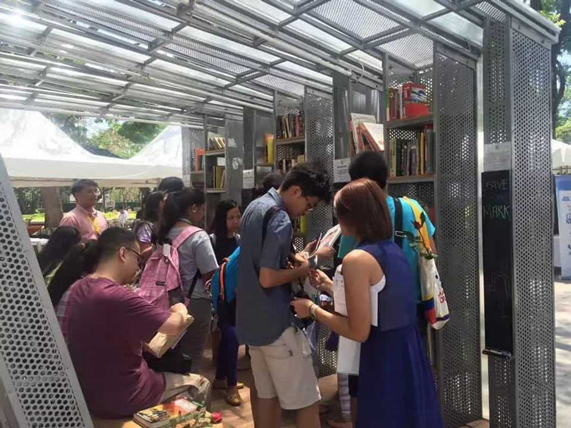 The Book Stop Project Proves Filipinos Are Readers