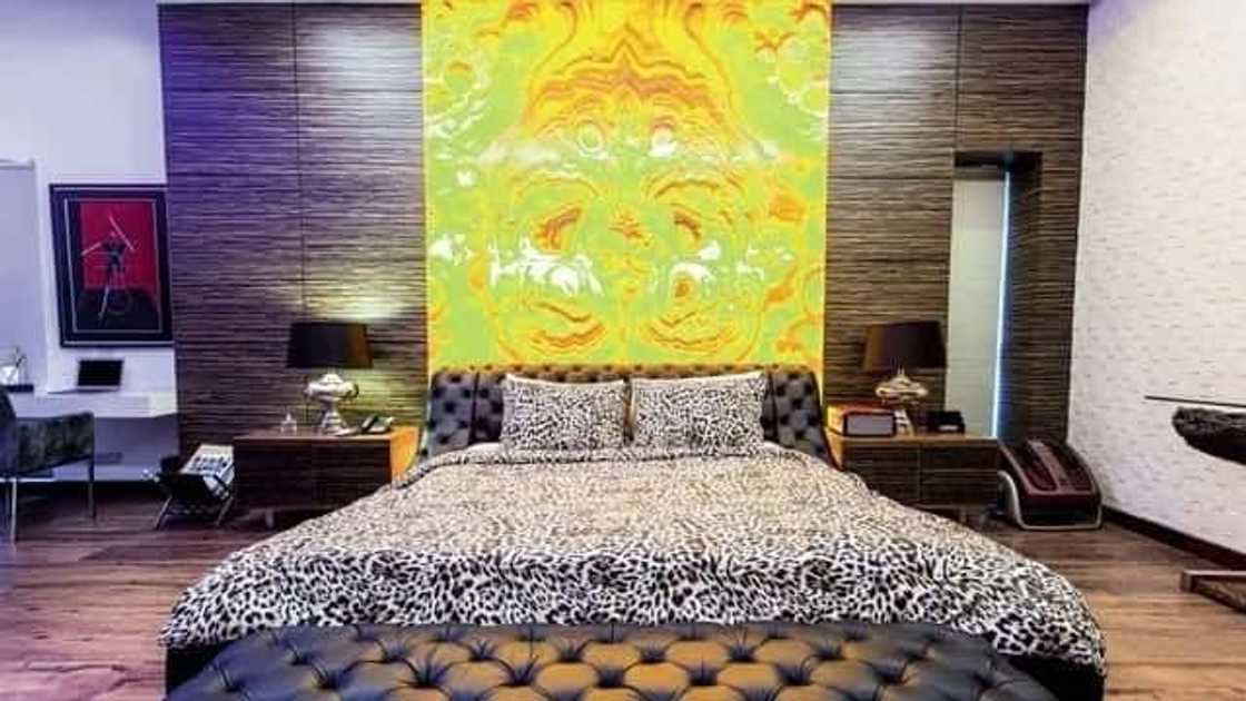 Coco Martin gives an awesome tour of his lavish house in Quezon City Coco Martin gives an awesome tour of his lavish house in Quezon City