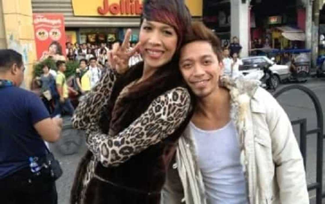 Sa gitna ng pagsalita ni Direk Bobet, nag-viral muli ang sinabi ni Vice Ganda tungkol sa prangkisa ng ABS-CBN Sa gitna ng pagsalita ni Direk Bobet, nag-viral muli ang sinabi ni Vice Ganda tungkol sa prangkisa ng ABS-CBN