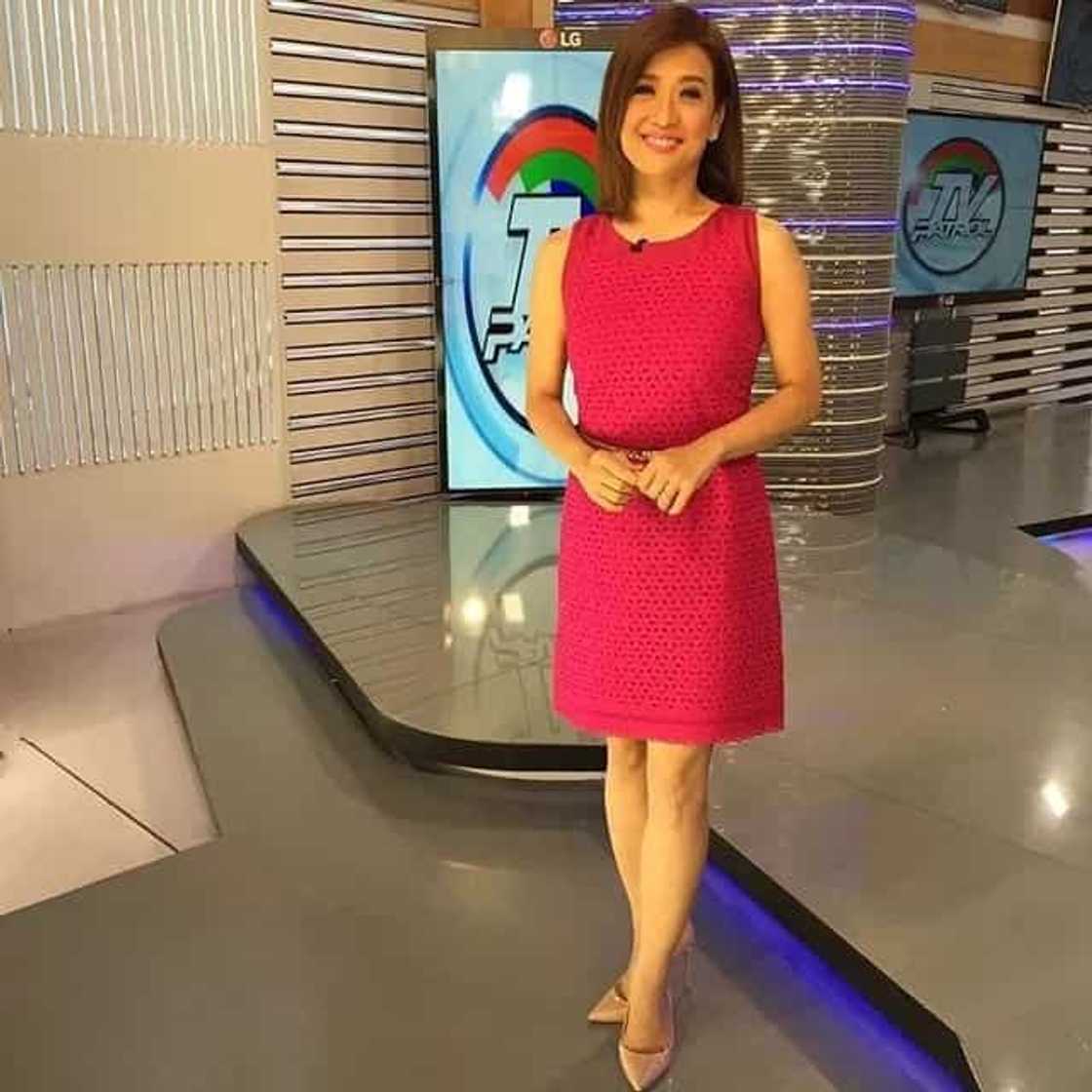 Top 10 most popular female journalists in the Philippines. These are the most notable female broadcasters, host & news anchors in the Philippines. Top 10 most popular female journalists in the Philippines. These are the most notable female broadcasters, host & news anchors in the Philippines.