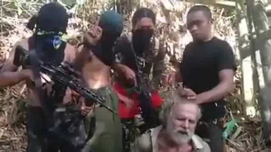 PH gov’t sends 5,000 soldiers in Sulu PH gov’t sends 5,000 soldiers in Sulu