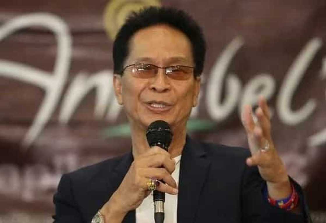 salvador-panelo salvador-panelo