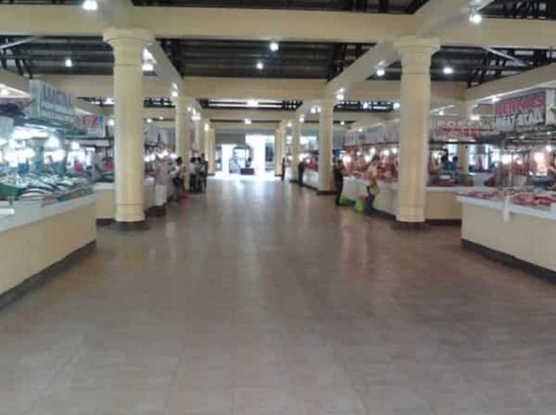 Pati CR! Palengke sa Bukidnon, tinaguriang pinakamalinis na wet market sa Pilipinas Pati CR! Palengke sa Bukidnon, tinaguriang pinakamalinis na wet market sa Pilipinas