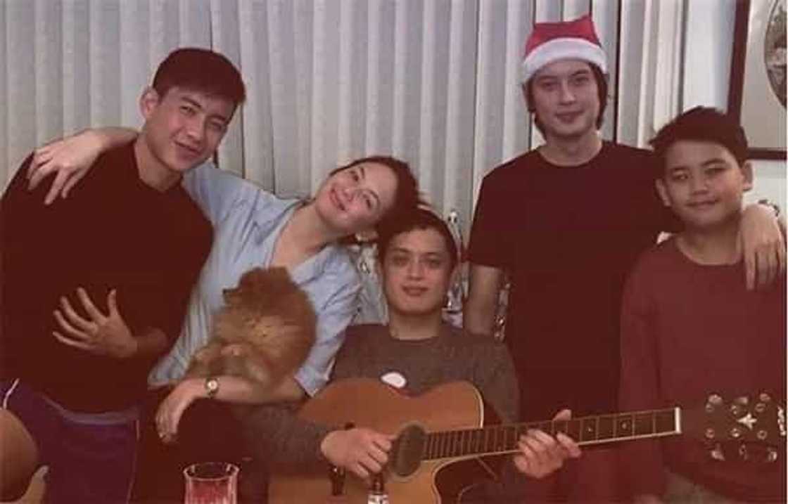 Mga pangyayari sa buhay ni Ellen Adarna na nagpatunay siya'y isang daddy's girl Mga pangyayari sa buhay ni Ellen Adarna na nagpatunay siya'y isang daddy's girl