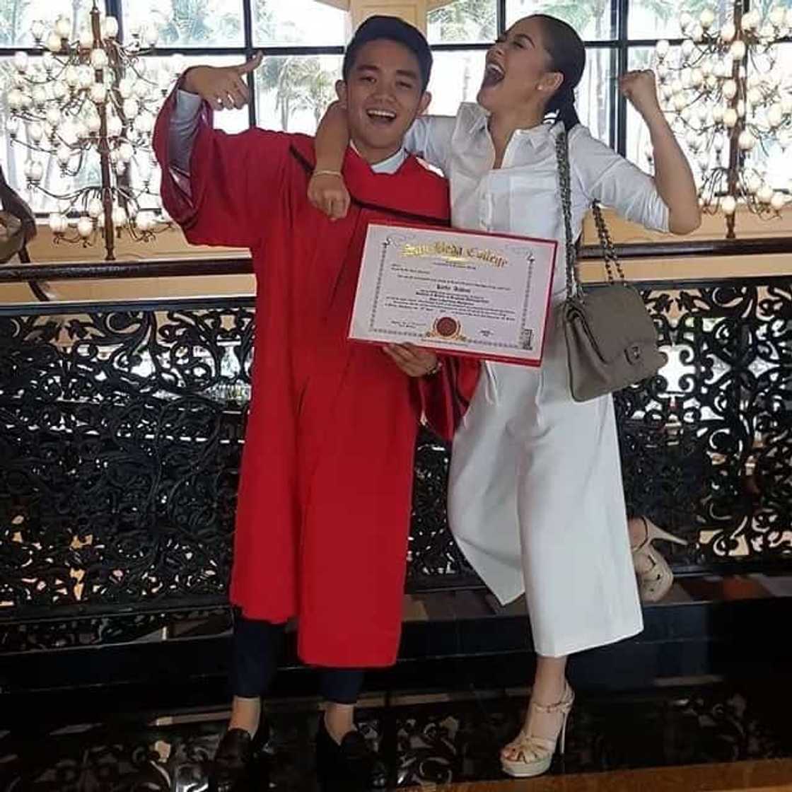 Maja Salvador is one good ate, according to her younger siblings Maja Salvador is one good ate, according to her younger siblings