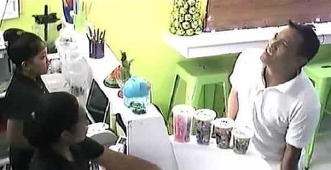 Pinoy-hold-upper Pinoy-hold-upper