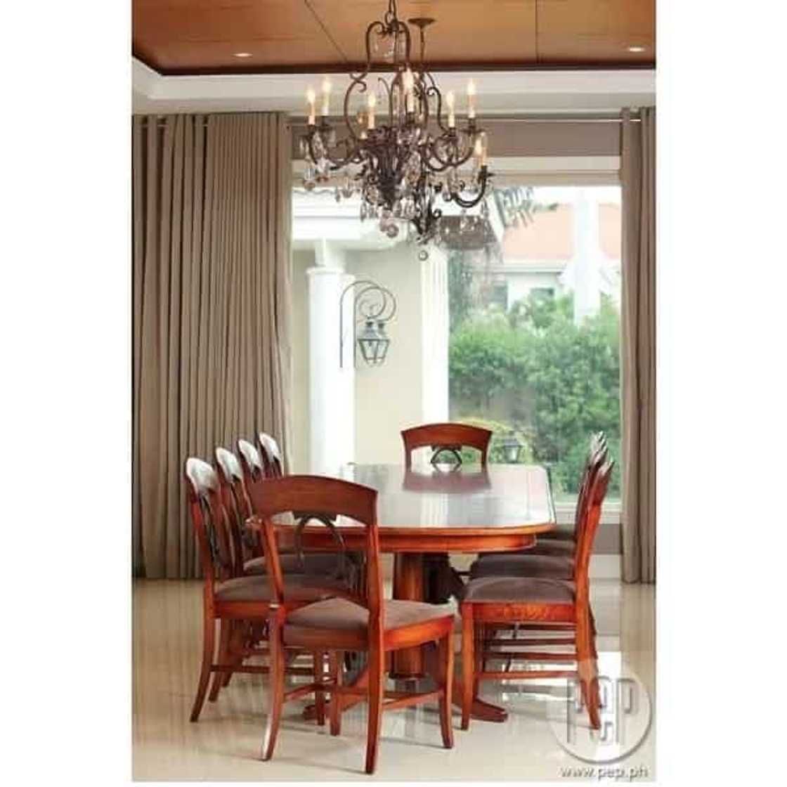 Here are epic photos of John Lloyd Cruz’s house in Antipolo and Ellen’s condo unit in Malate Here are epic photos of John Lloyd Cruz’s house in Antipolo and Ellen’s condo unit in Malate