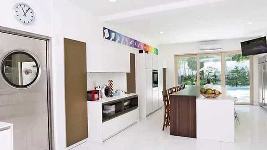 gomezhouse7 gomezhouse7
