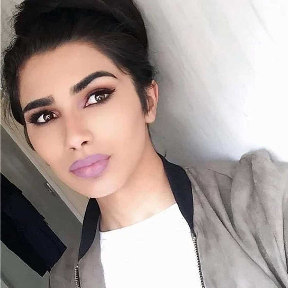 Transgender teen came to school as Kim Kardashian's copy Transgender teen came to school as Kim Kardashian's copy