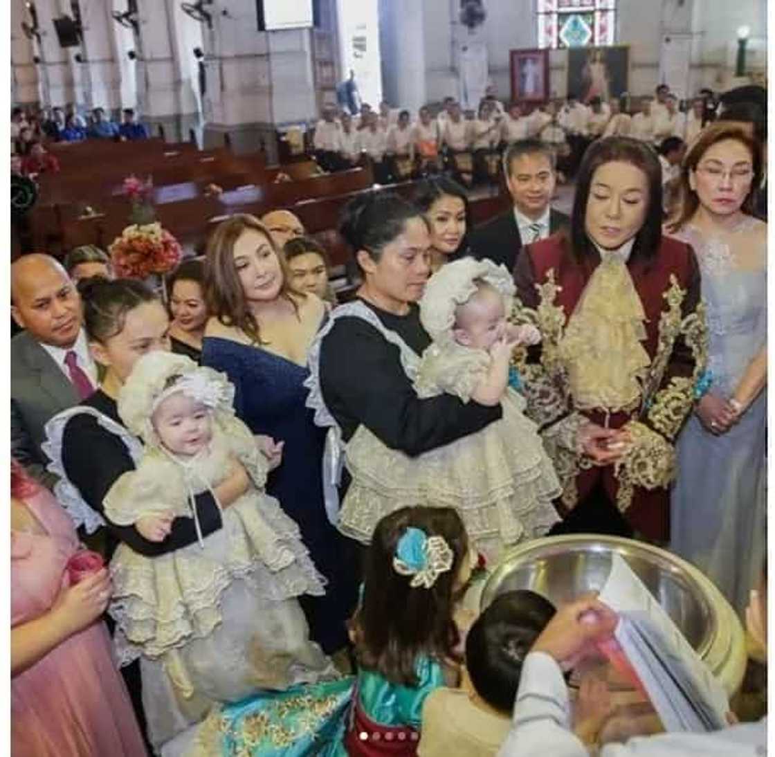 Na-bash talaga ng todo! Perfume mogul Joel Cruz bashed by netizens because of his "yaya's" uniform Na-bash talaga ng todo! Perfume mogul Joel Cruz bashed by netizens because of his "yaya's" uniform