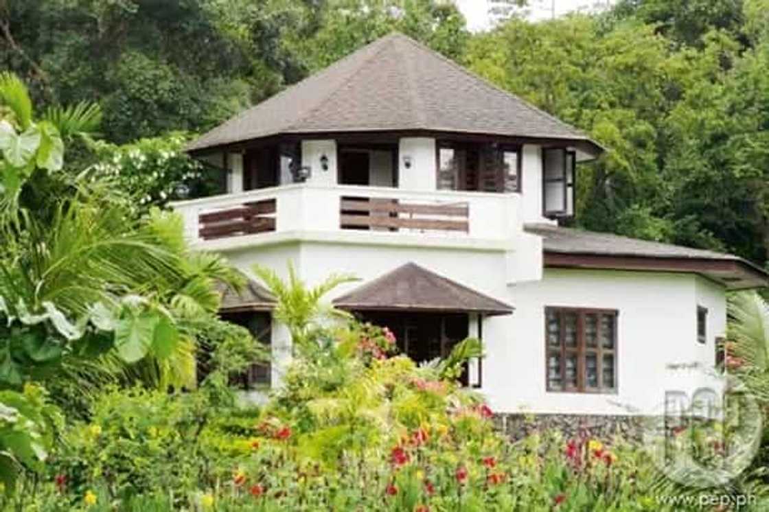 Katrina Halili bought resort in Palawan for brother Katrina Halili bought resort in Palawan for brother