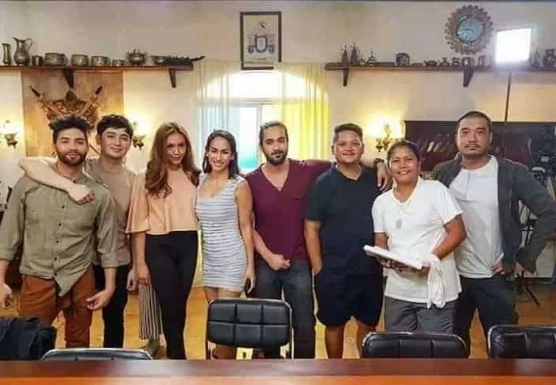 Something strange was captured in this group photo. Can you spot where the ghost is? Something strange was captured in this group photo. Can you spot where the ghost is?