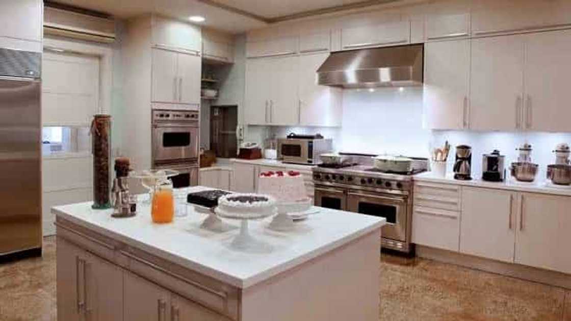 Sharon Cuneta’s elegant family home Sharon Cuneta’s elegant family home
