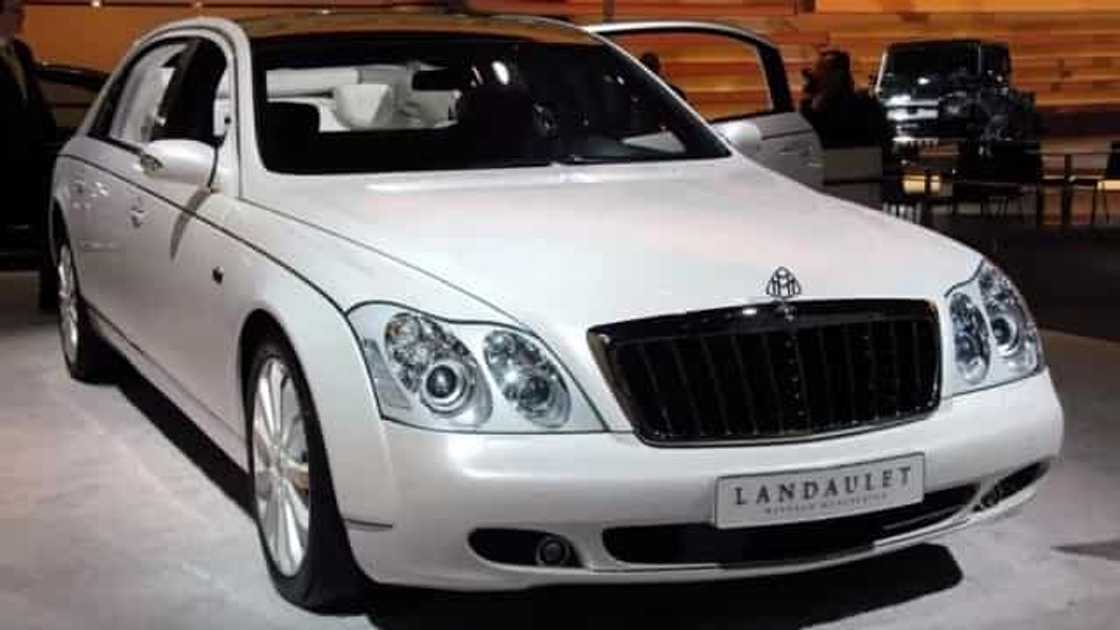 Nakakalula sa yaman! Ang net worth at sosyal na buhay ni Lebron James Nakakalula sa yaman! Ang net worth at sosyal na buhay ni Lebron James