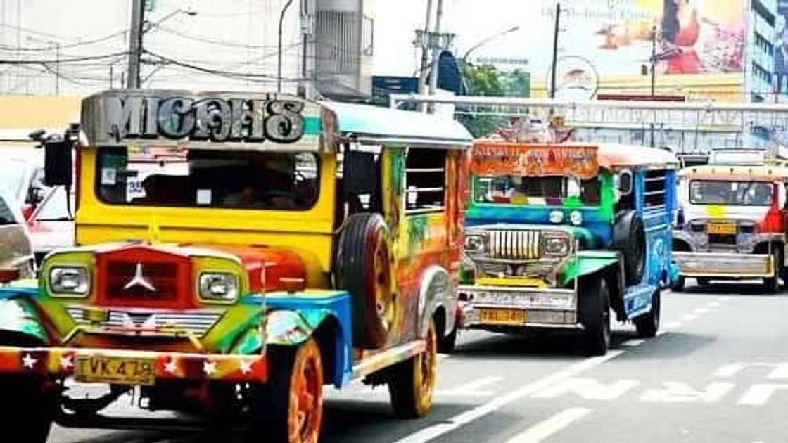 Pumanaw na Jeepney driver, hindi na inabot ang college diploma ng apat na anak Pumanaw na Jeepney driver, hindi na inabot ang college diploma ng apat na anak