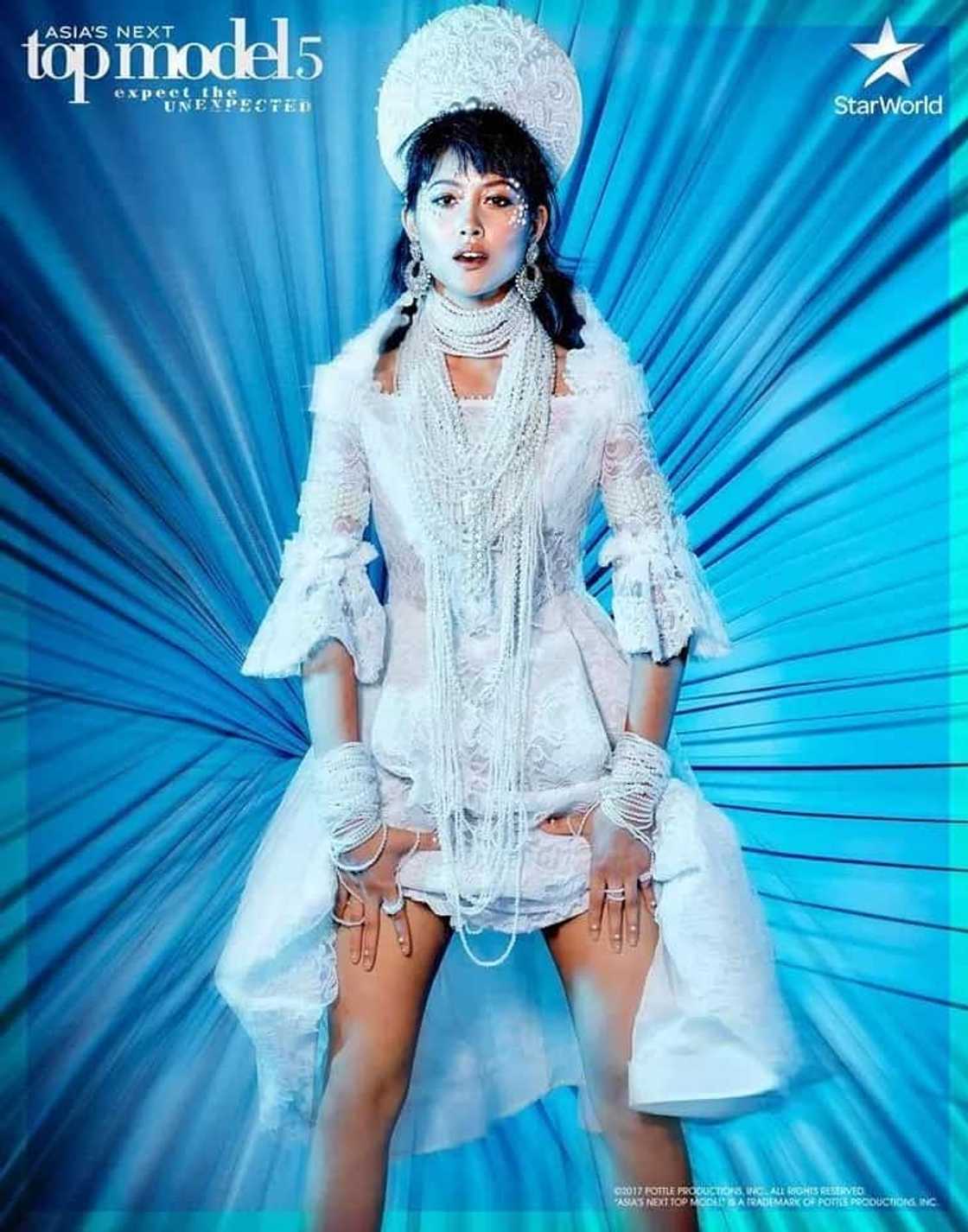 Maureen Wroblewitz’s just won AsNTM. Tignan ang kanyang first magazine cover! Maureen Wroblewitz’s just won AsNTM. Tignan ang kanyang first magazine cover!
