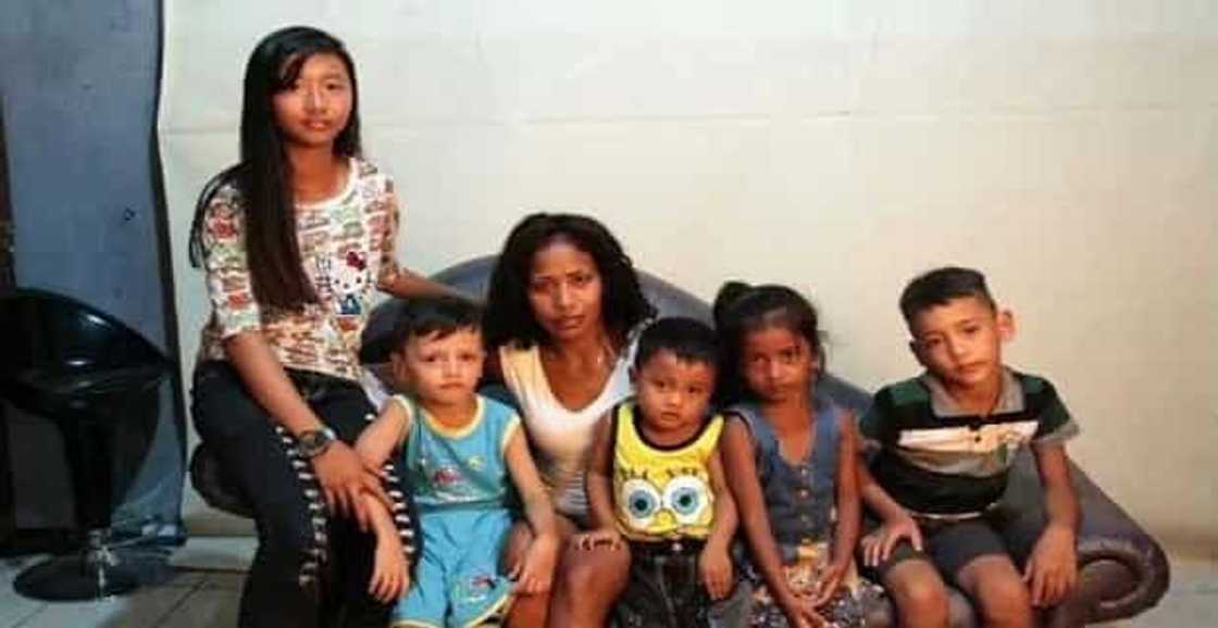 Single Filipino mother shares life story on ‘Wowowin’ Single Filipino mother shares life story on ‘Wowowin’