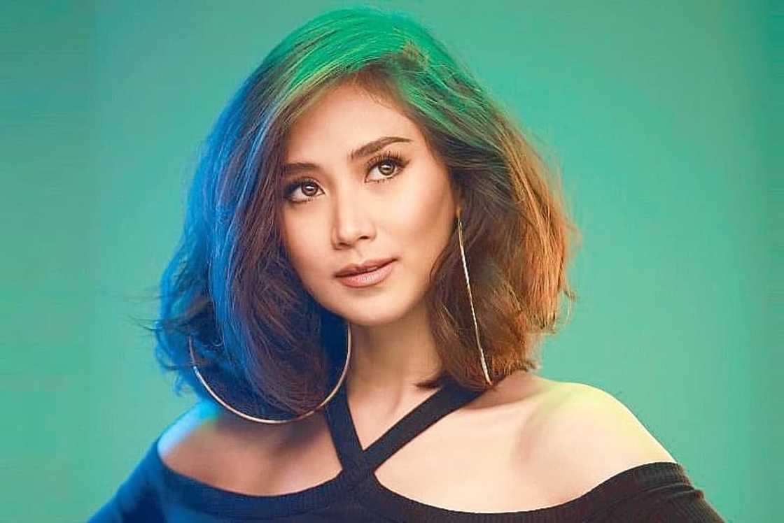 Depressed daw? Sarah Geronimo, umiyak sa kanyang Las Vegas concert Depressed daw? Sarah Geronimo, umiyak sa kanyang Las Vegas concert