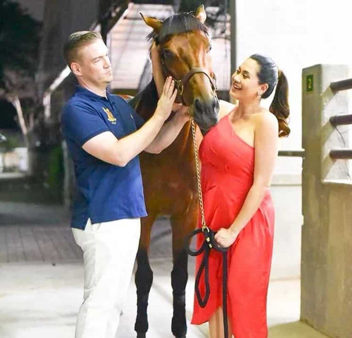 Ibang level ang regalo ng asawa! Cristalle Belo's surprise bonggang party and her expensive birthday gift from husband Justin Pitt Ibang level ang regalo ng asawa! Cristalle Belo's surprise bonggang party and her expensive birthday gift from husband Justin Pitt
