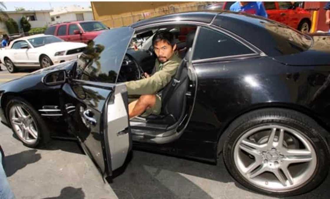 6 na mamahaling mga kotse ni Manny Pacquiao na katas ng kanyang pinaghirapan 6 na mamahaling mga kotse ni Manny Pacquiao na katas ng kanyang pinaghirapan