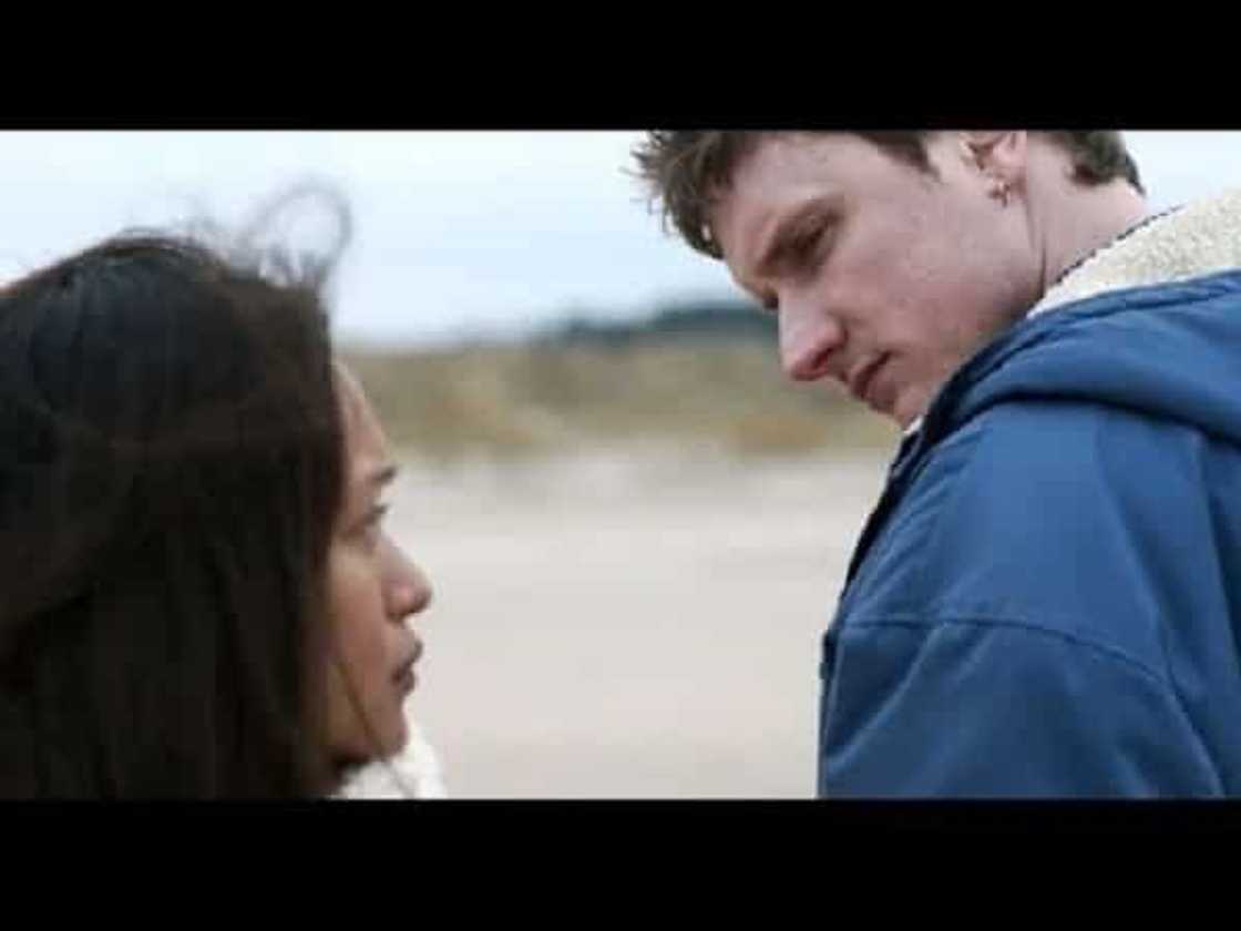 Tama o mali pa rin? Pinay OFW, aminado kabit ngunit di pumayag na iwan ng lalaki ang pamilya para sa kanya Tama o mali pa rin? Pinay OFW, aminado kabit ngunit di pumayag na iwan ng lalaki ang pamilya para sa kanya