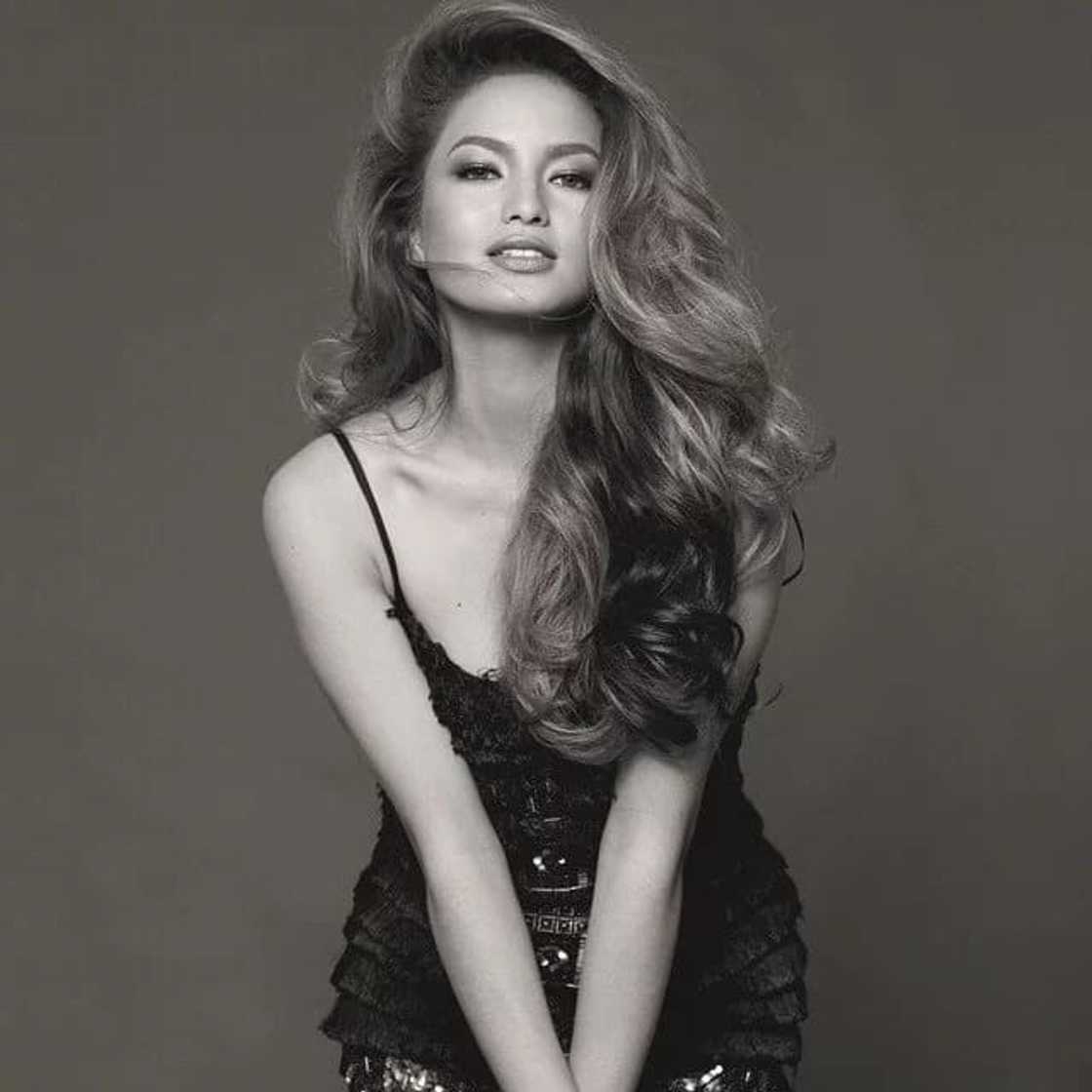This is why Richard Gutierrez gave Sarah Lahbati a promise ring instead of an engagement ring! This is why Richard Gutierrez gave Sarah Lahbati a promise ring instead of an engagement ring!